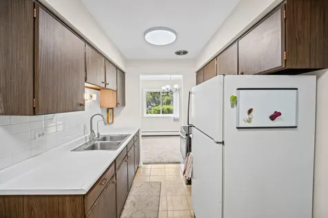 2315 East Olive Street Arlington Heights IL 60004