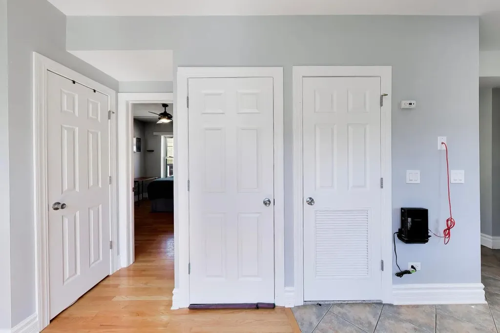 4722 North Kenneth Avenue Chicago IL 60630