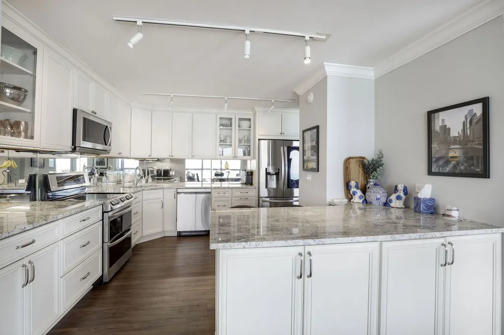 1500 Sheridan Road Wilmette IL 60091