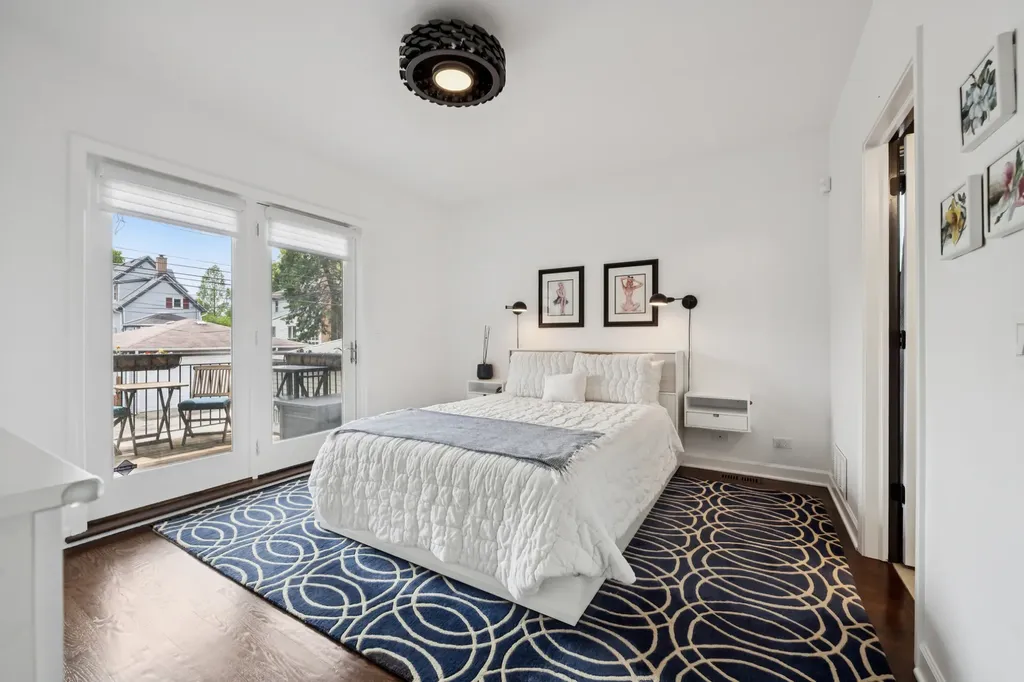 5617 West Lawrence Avenue Chicago IL 60630