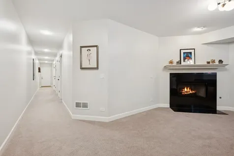 5617 West Lawrence Avenue Chicago IL 60630