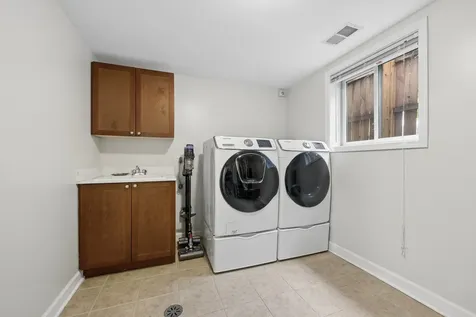 5617 West Lawrence Avenue Chicago IL 60630