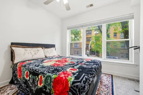 2556 West Rosemont Avenue Chicago IL 60659