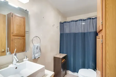 425 South Oak Park Avenue Oak Park IL 60302