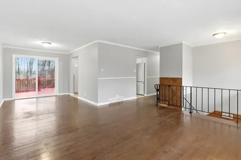 15217 Waterman Drive South Holland IL 60473
