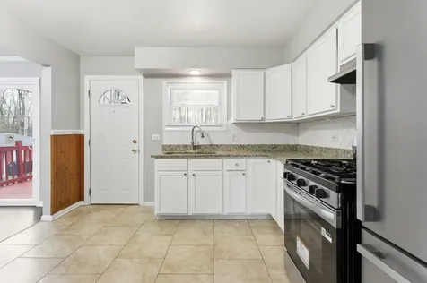 15217 Waterman Drive South Holland IL 60473