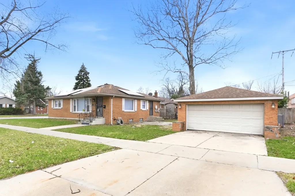 796 East 163rd Street South Holland IL 60473