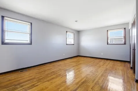 16544 Prairie Avenue South Holland IL 60473