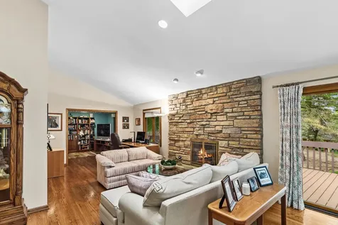 707 Chelsey Court Gurnee IL 60031
