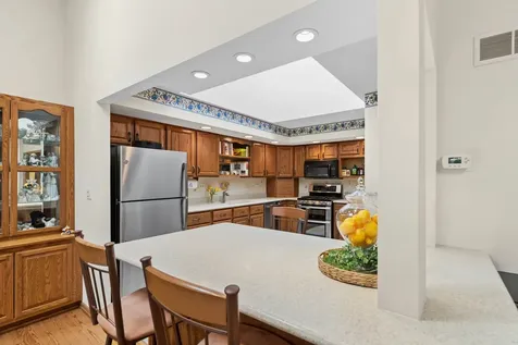 707 Chelsey Court Gurnee IL 60031