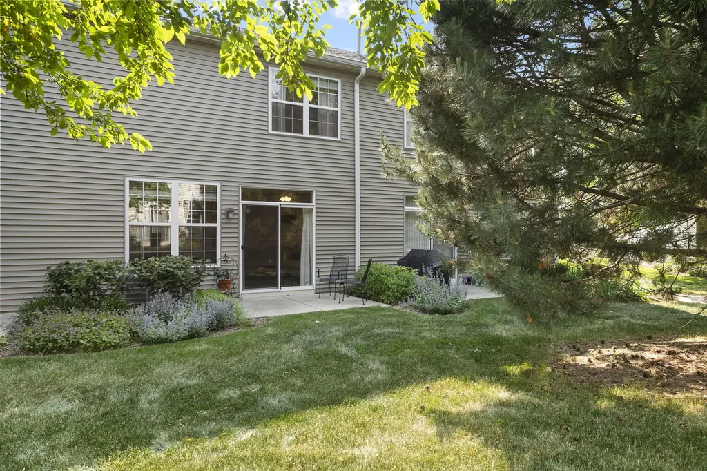 2950 Rutland Circle Naperville IL 60564