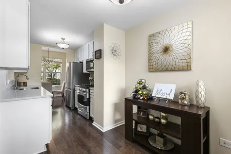 2950 Rutland Circle Naperville IL 60564