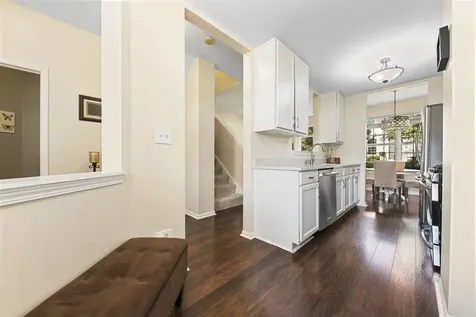 2950 Rutland Circle Naperville IL 60564