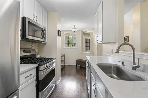 2950 Rutland Circle Naperville IL 60564