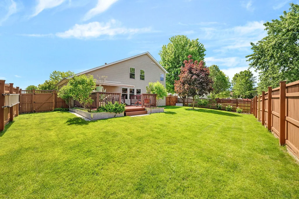 2501 Red Oak Court Plainfield IL 60586