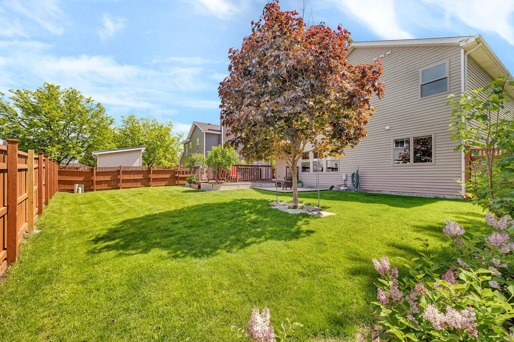 2501 Red Oak Court Plainfield IL 60586