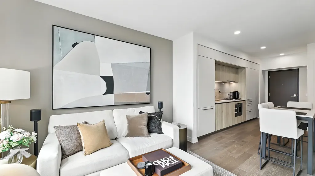 211 North Harbor Drive Chicago IL 60601
