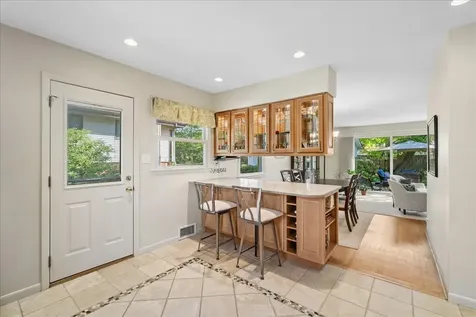 465 Princeton Lane Deerfield IL 60015