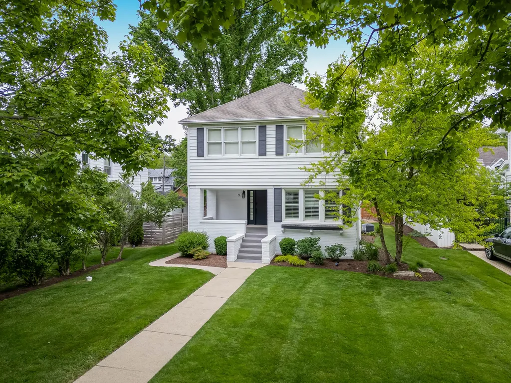 9 South Bruner Street Hinsdale IL 60521