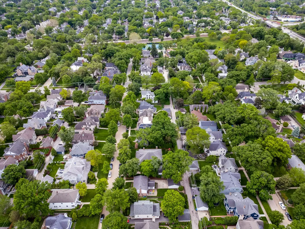 9 South Bruner Street Hinsdale IL 60521