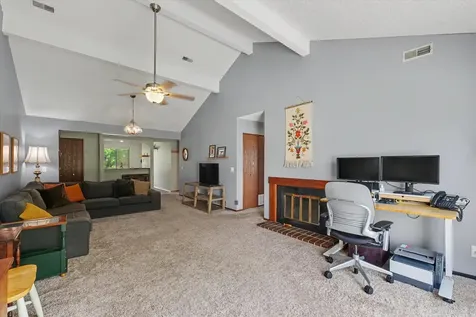 2155 Harbortown Circle Champaign IL 61821