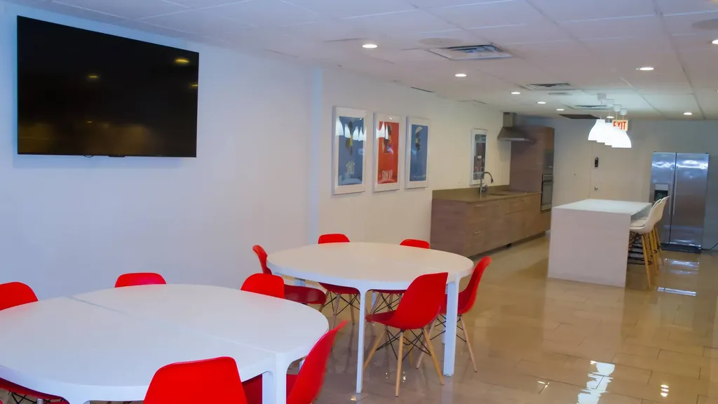 1221 North Dearborn Parkway Chicago IL 60610