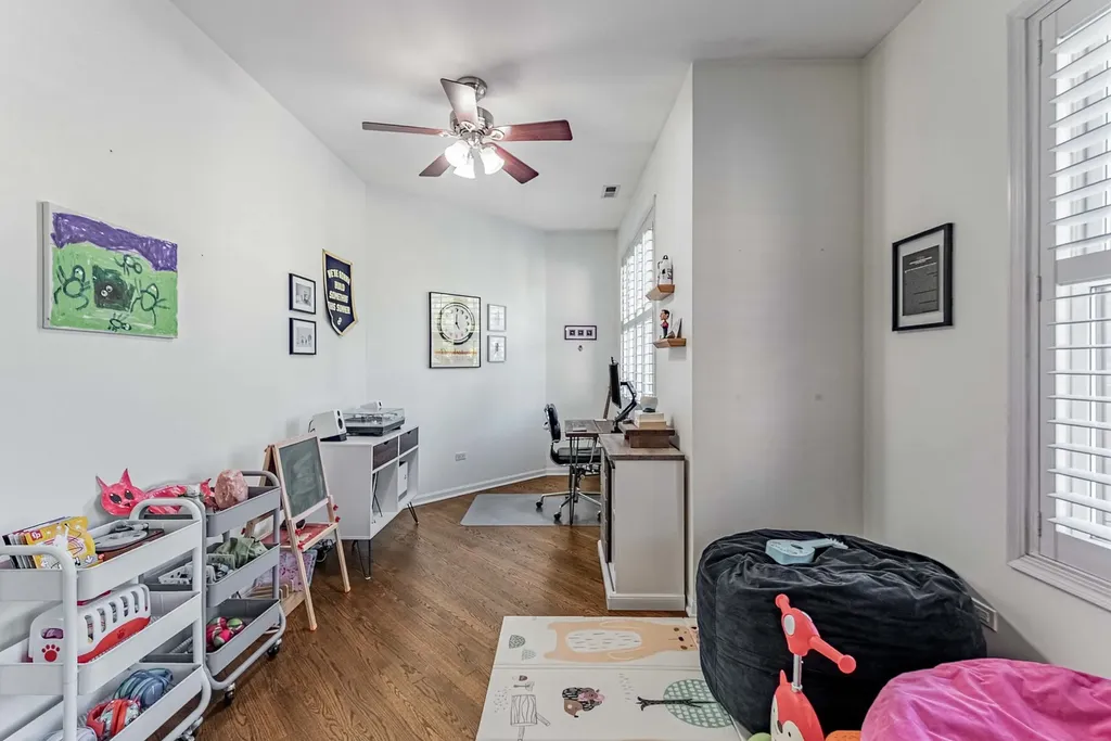 4157 North Kenmore Avenue Chicago IL 60613