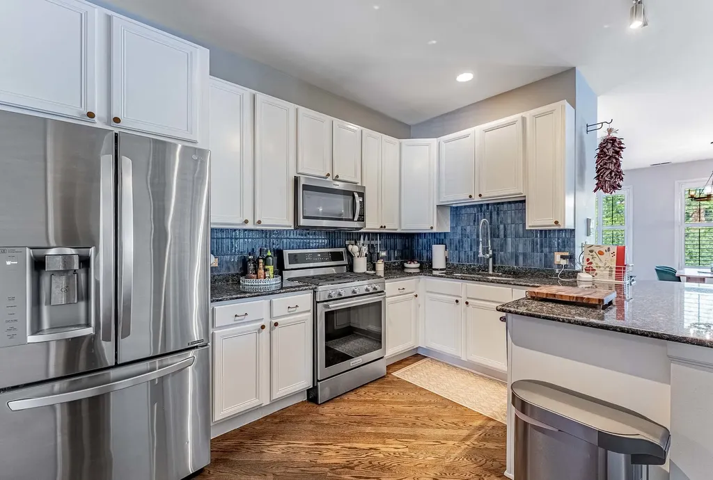 4157 North Kenmore Avenue Chicago IL 60613