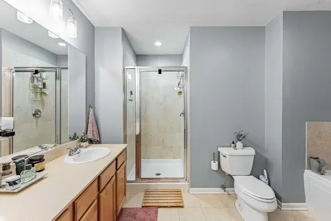 4157 North Kenmore Avenue Chicago IL 60613