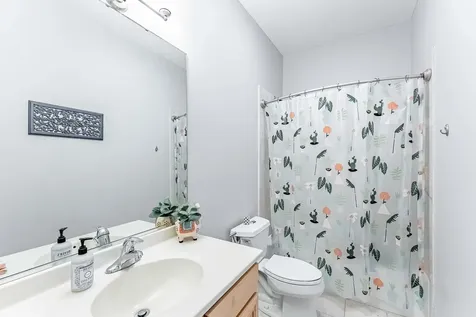 4157 North Kenmore Avenue Chicago IL 60613