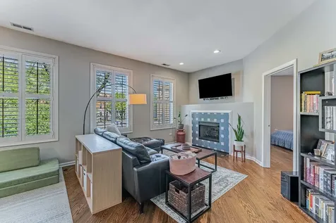 4157 North Kenmore Avenue Chicago IL 60613