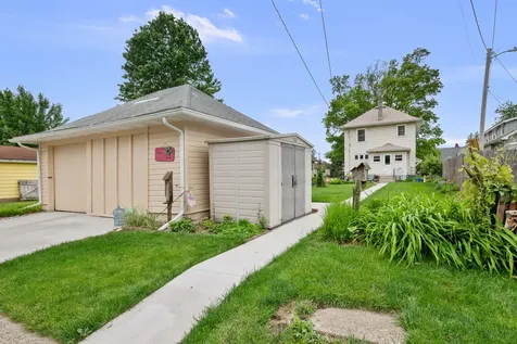 1537 43RD Street Rock Island IL 61201
