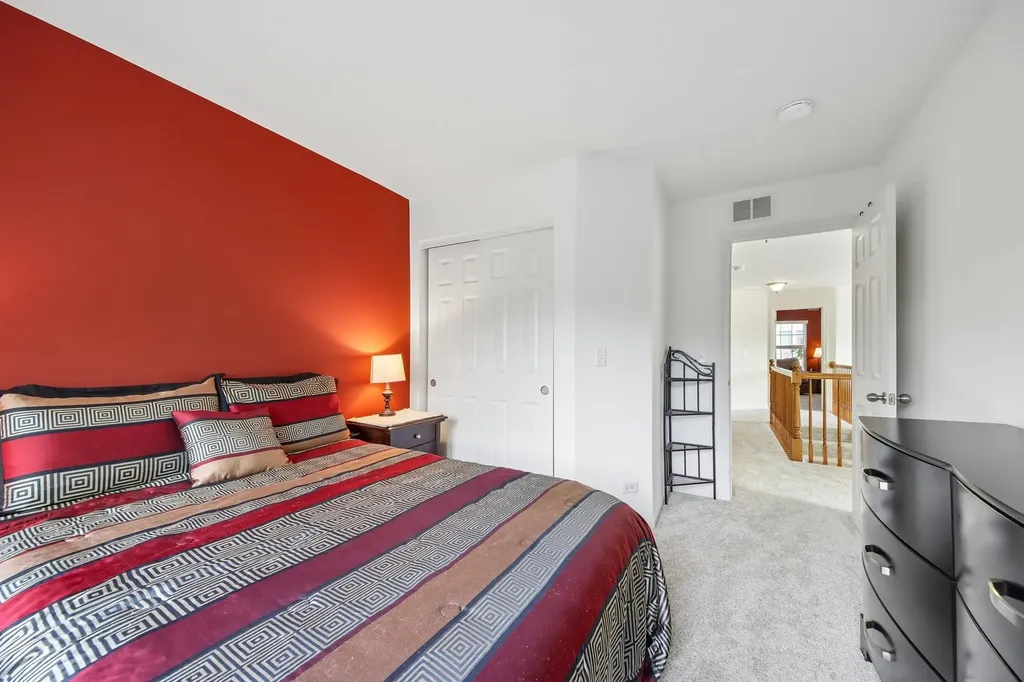 10003 Cummings Street Huntley IL 60142