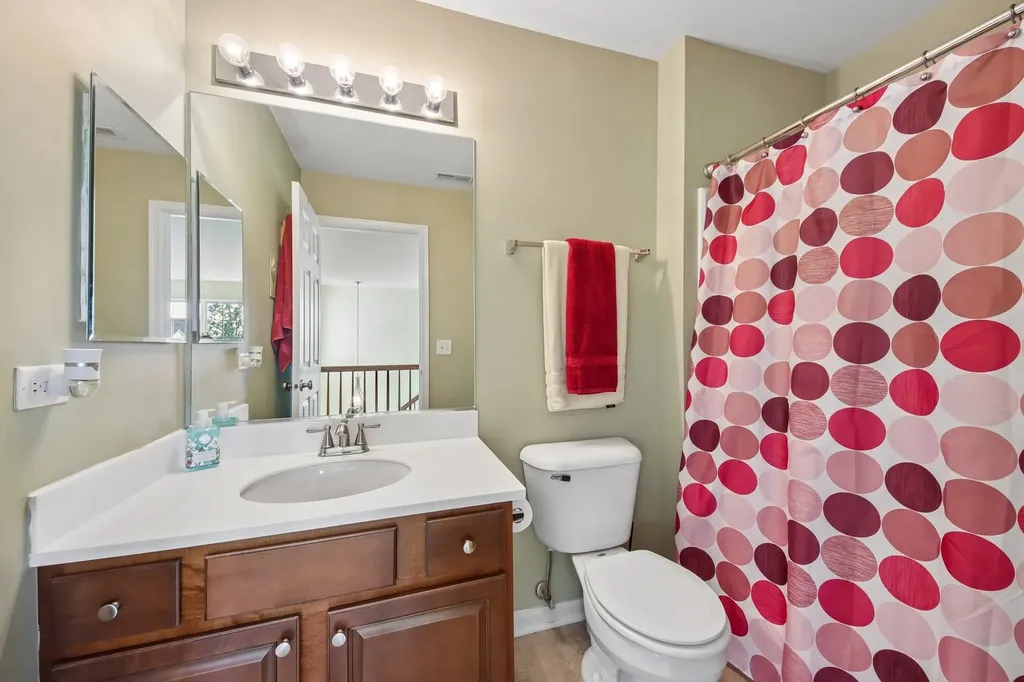 10003 Cummings Street Huntley IL 60142