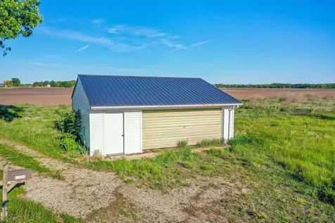 14999 1600 East Street Princeton IL 61356