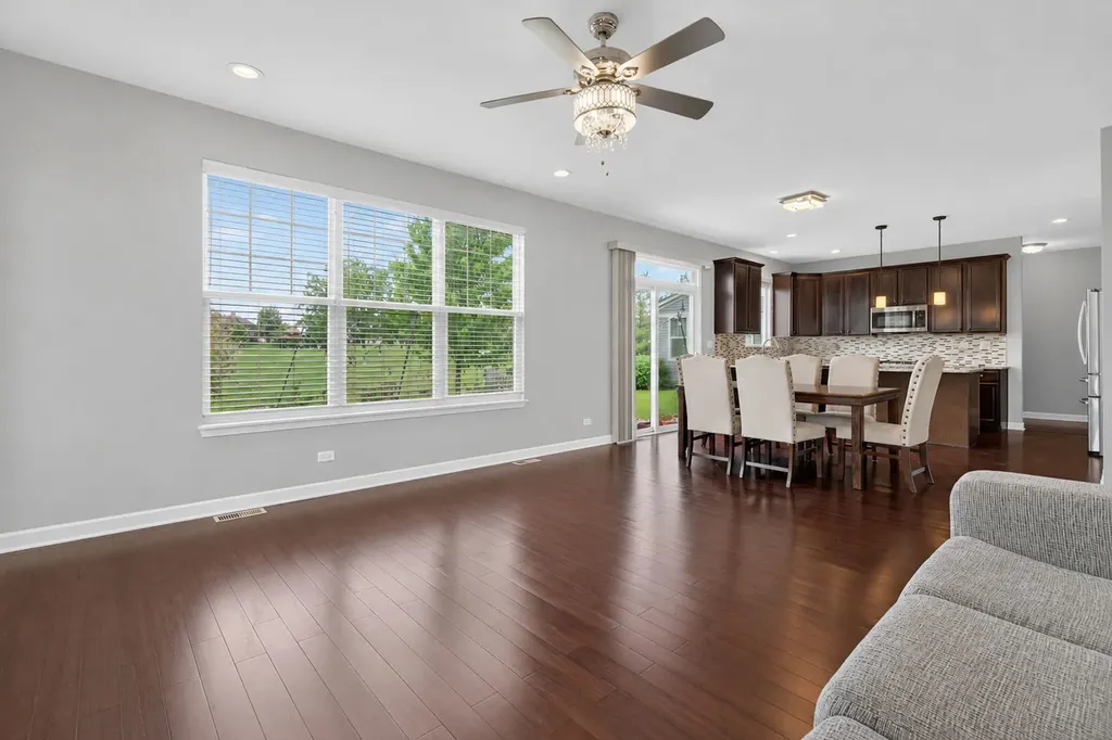 12807 Timber Wood Circle Plainfield IL 60585