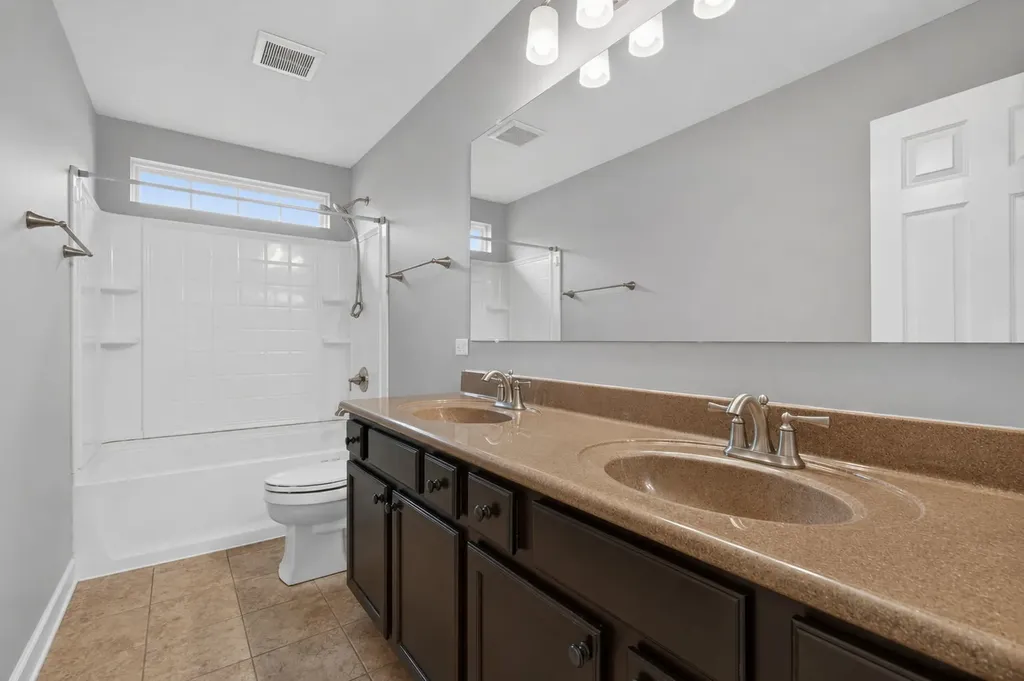 12807 Timber Wood Circle Plainfield IL 60585