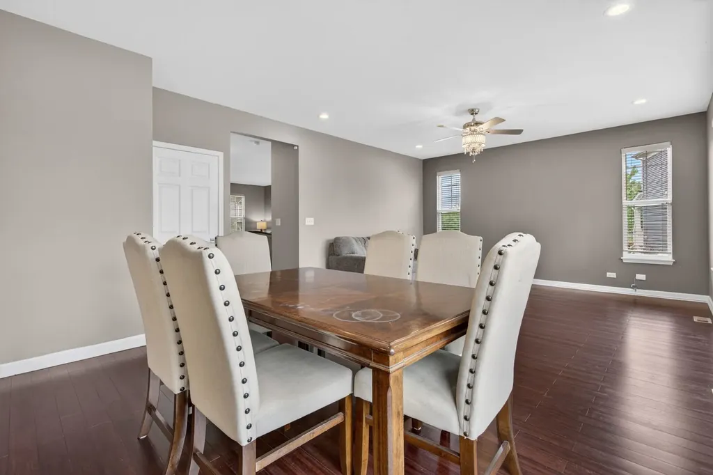 12807 Timber Wood Circle Plainfield IL 60585