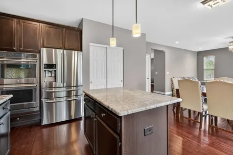 12807 Timber Wood Circle Plainfield IL 60585