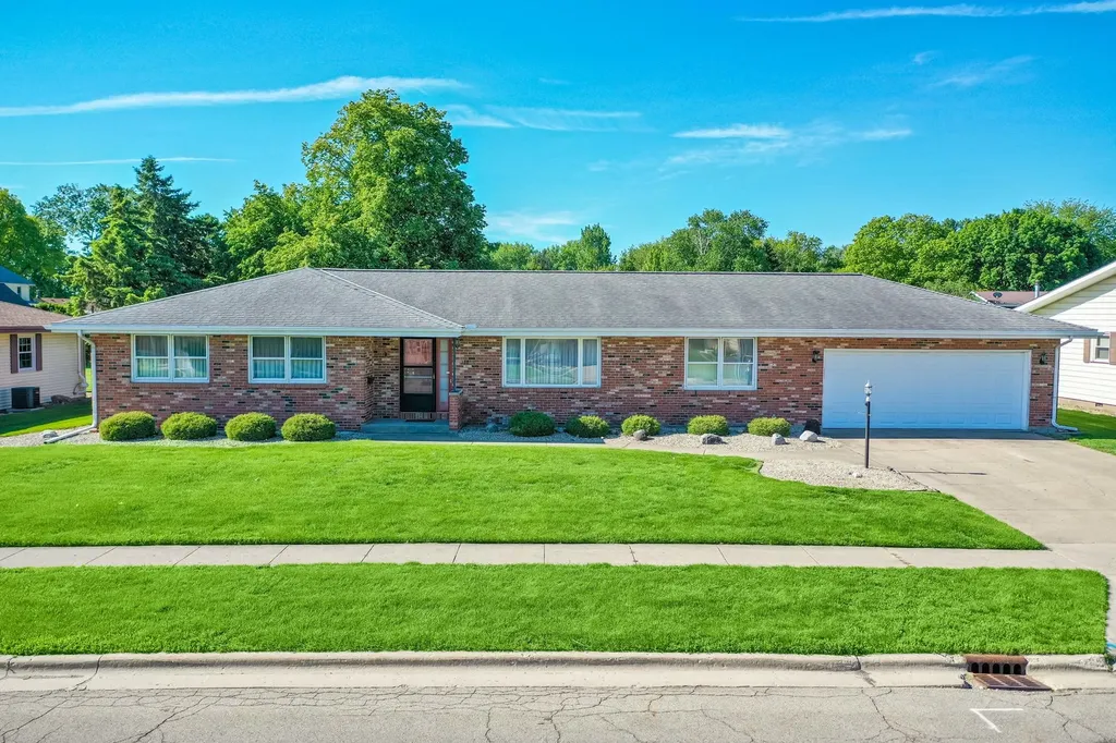 710 East Central Avenue Princeton IL 61356