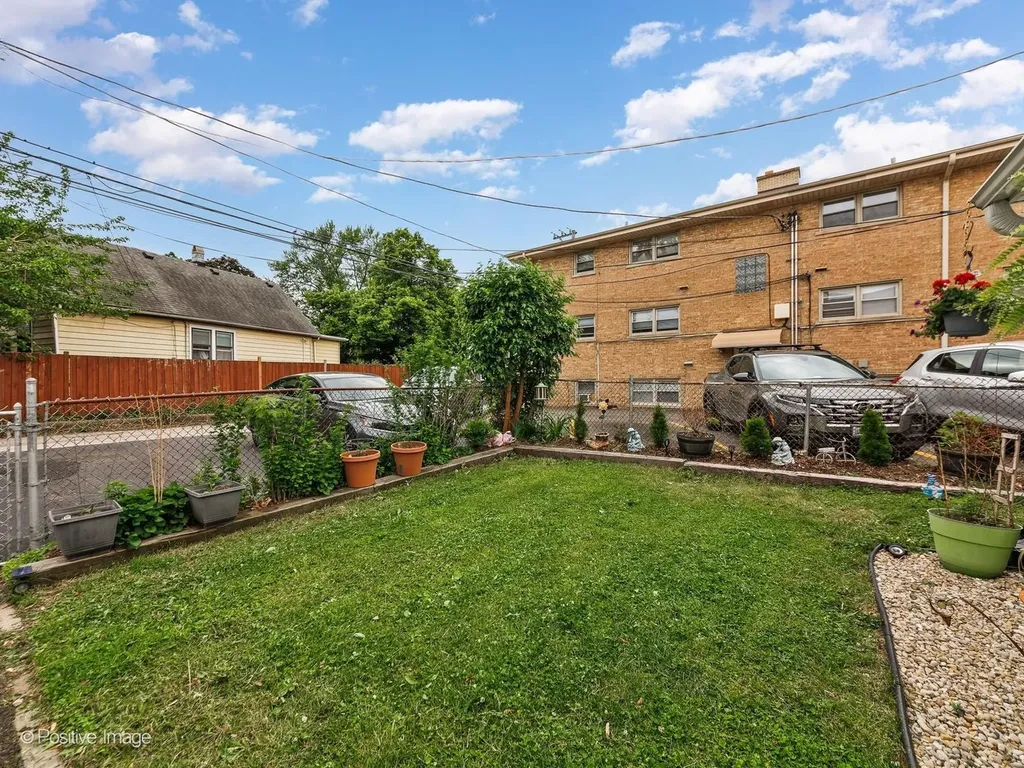 6921 West Higgins Avenue Chicago IL 60656