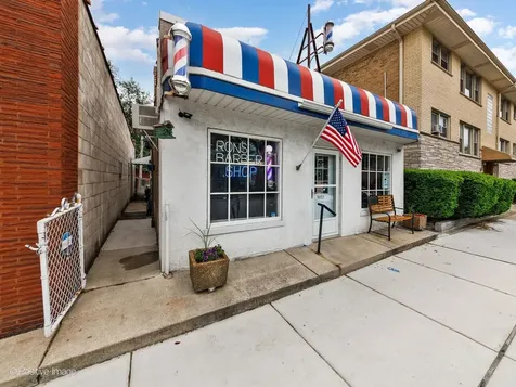 6921 West Higgins Avenue Chicago IL 60656