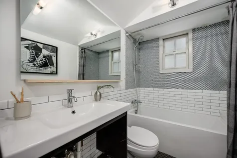 2147 North Claremont Avenue Chicago IL 60647