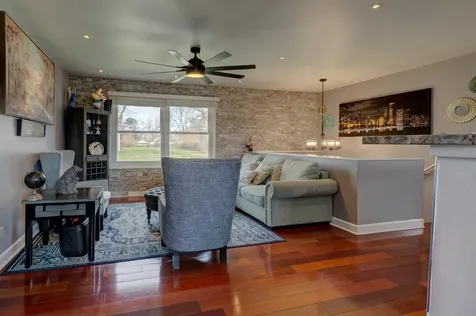 5125 West Margaret Street Monee IL 60449
