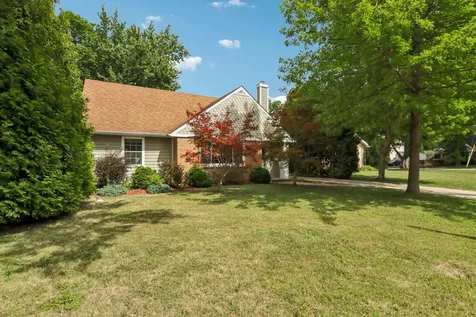 409 Hubbard Avenue Elgin IL 60123