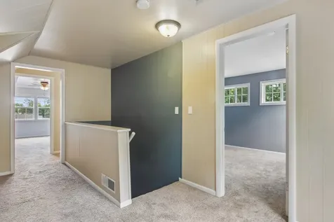 409 Hubbard Avenue Elgin IL 60123