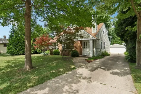 409 Hubbard Avenue Elgin IL 60123