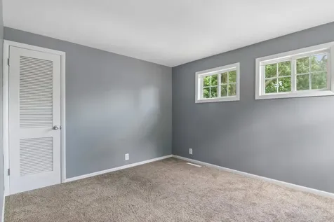 409 Hubbard Avenue Elgin IL 60123