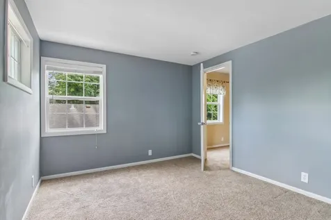 409 Hubbard Avenue Elgin IL 60123