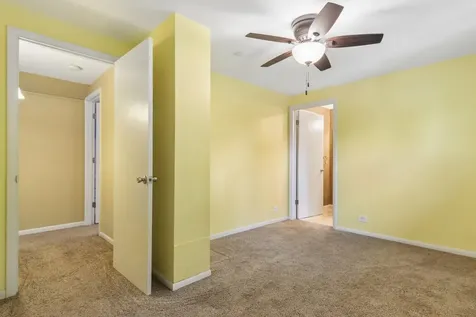 409 Hubbard Avenue Elgin IL 60123